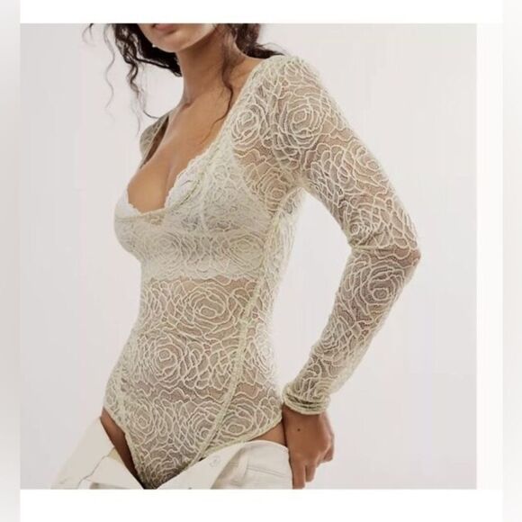 NWOT- Free People- in my head sage green sheer lace bodysuit- Size XS - Picture 1 of 11